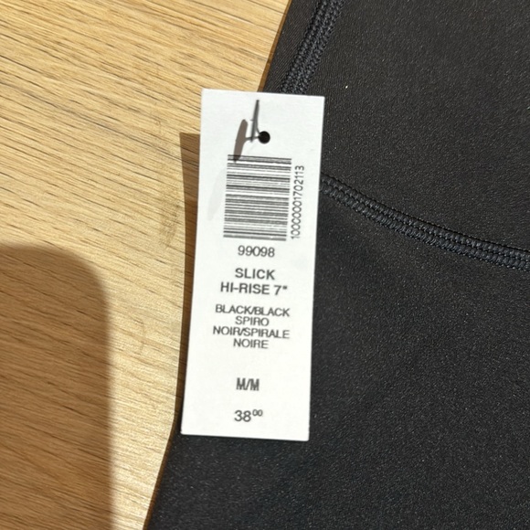 TNA workout shorts - Picture 2 of 5